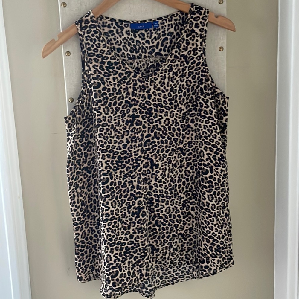 APT 9 Leopard Print Sleeves Top XS